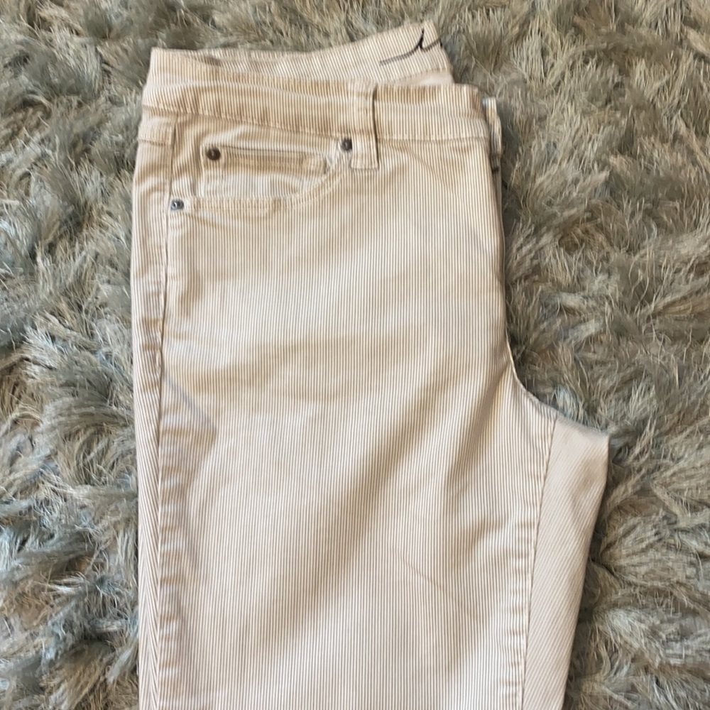 INC Denim Skinny Crop - Picture 4 of 7